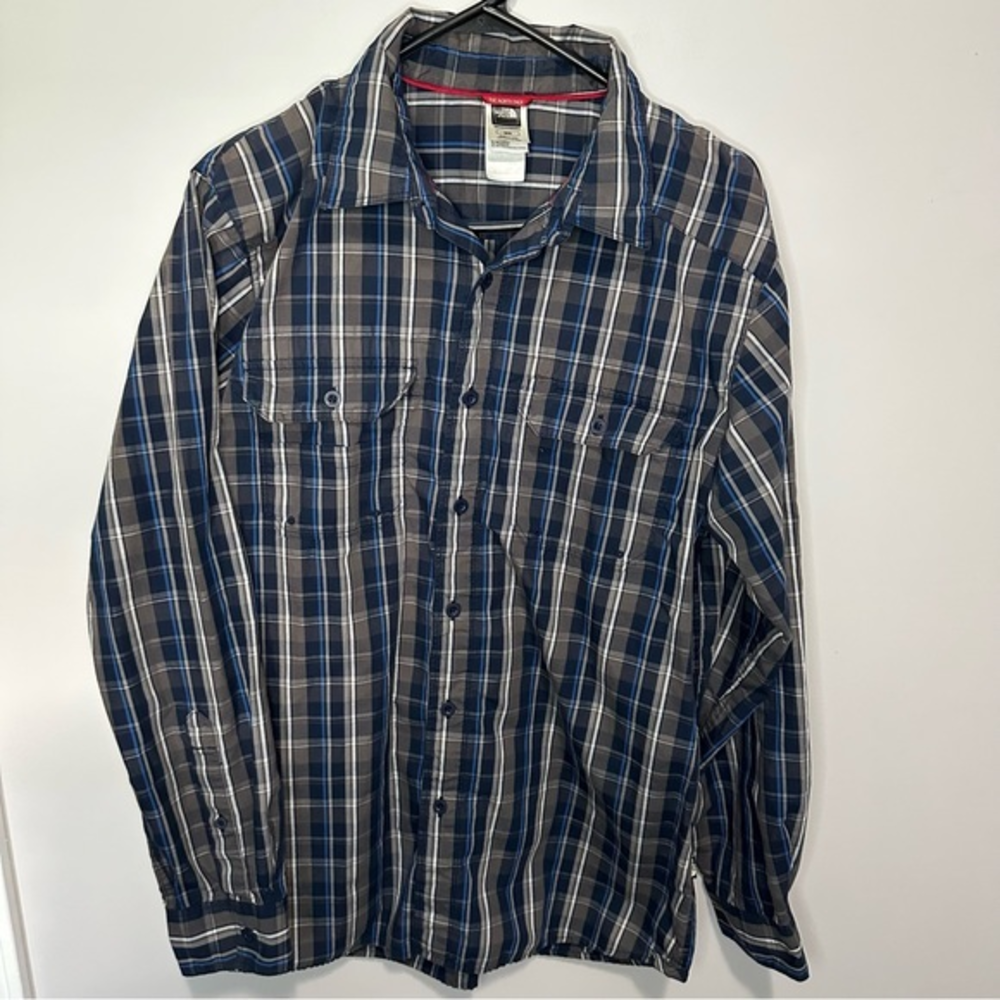 Men’s The North Face Size Medium Blue/Grey Long Sleeve Plaid Button‎ Down Shirt
